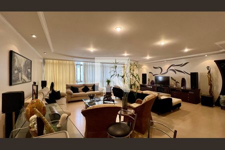 Apartamento à venda com 201m², 3 quartos e 2 vagasSala