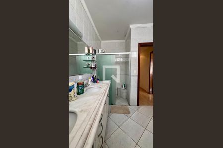 Apartamento à venda com 201m², 3 quartos e 2 vagasBanheiro