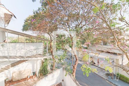 Casa para alugar com 287m², 3 quartos e 4 vagas Casa para alugar com 287m², 3 quartos e 4 vagasVaranda Cozinha