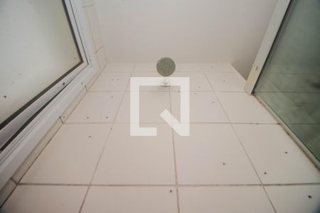 Apartamento à venda com 76m², 3 quartos e 1 vagaBanheiro Social