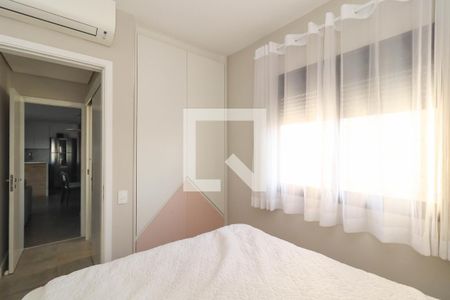 Quarto de apartamento à venda com 2 quartos, 84m² em Pinheiros, São Paulo