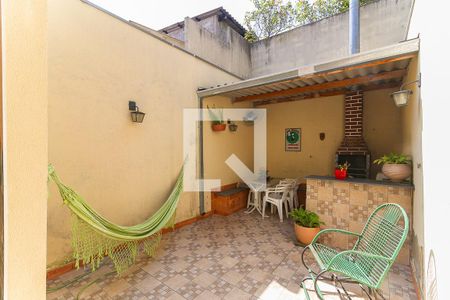 Casa à venda com 130m², 2 quartos e 2 vagasChurrasqueira