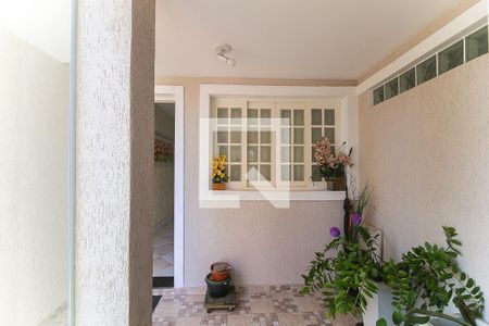 Casa à venda com 130m², 2 quartos e 2 vagasHall