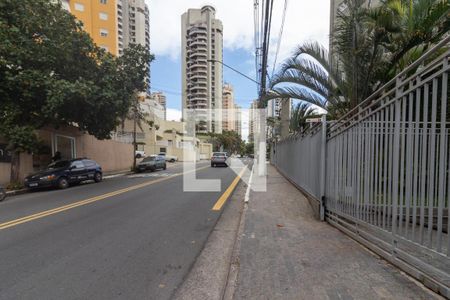 Apartamento à venda com 61m², 1 quarto e 2 vagasVista da Rua