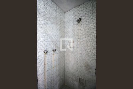 Casa à venda com 300m², 5 quartos e 4 vagas Casa à venda com 300m², 5 quartos e 4 vagasBanheiro Social 2