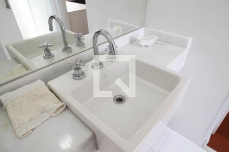 Apartamento para alugar com 96m², 3 quartos e 2 vagasBanheiro 2