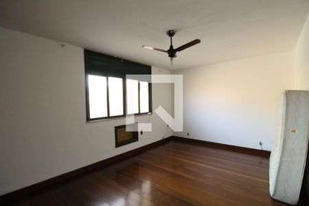 Casa à venda com 410m², 4 quartos e 5 vagasQuarto 1