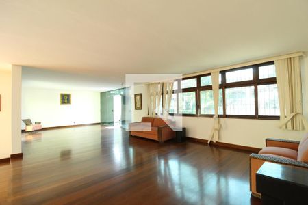 Sala de casa à venda com 4 quartos, 410m² em Pechincha, Rio de Janeiro