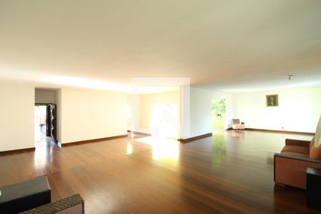 Sala de casa à venda com 4 quartos, 410m² em Pechincha, Rio de Janeiro