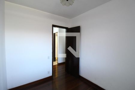 Casa à venda com 410m², 4 quartos e 5 vagasQuarto 3
