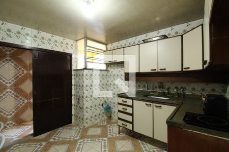 Casa à venda com 410m², 4 quartos e 5 vagasCozinha