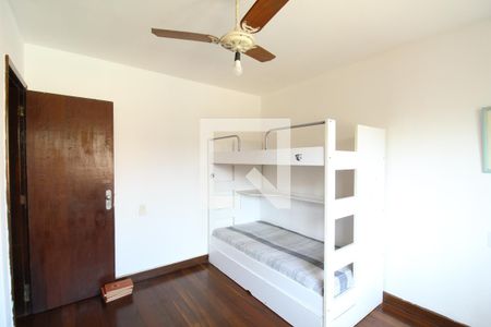 Casa à venda com 410m², 4 quartos e 5 vagasQuarto 2