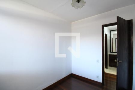 Casa à venda com 410m², 4 quartos e 5 vagasQuarto 3