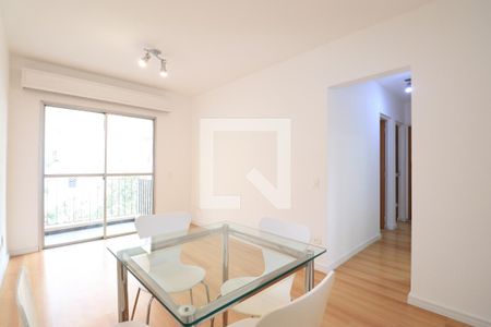 Sala de apartamento para alugar com 2 quartos, 50m² em Vila Ipojuca, São Paulo