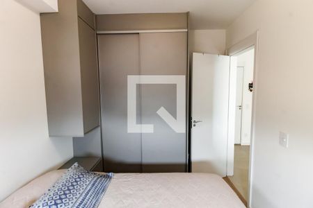 Apartamento à venda com 38m², 1 quarto e 1 vagaQuarto - Armários