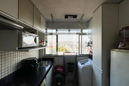 Apartamento à venda com 70m², 3 quartos e 2 vagas Apartamento à venda com 70m², 3 quartos e 2 vagasCozinha