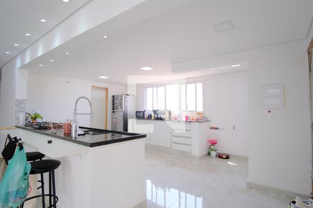 Apartamento à venda com 299m², 3 quartos e 2 vagasCozinha 