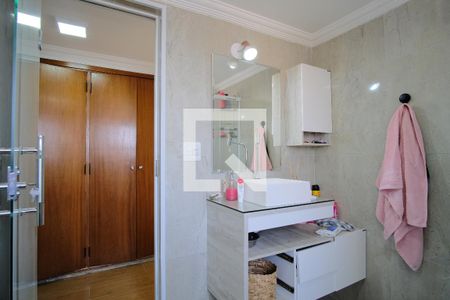 Apartamento à venda com 299m², 3 quartos e 2 vagasBanheiro 