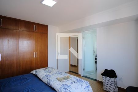 Apartamento à venda com 299m², 3 quartos e 2 vagasQuarto 