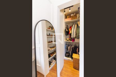 Apartamento à venda com 80m², 3 quartos e 1 vaga Apartamento à venda com 80m², 3 quartos e 1 vagaCloset Suíte