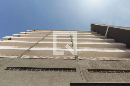 Condomínio - Fachada  de apartamento para alugar com 2 quartos, 47m² em Vila Gomes Cardim, São Paulo