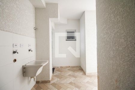 Área de Serviço e Espaço Garden  de apartamento para alugar com 2 quartos, 47m² em Vila Gomes Cardim, São Paulo