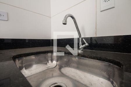 Cozinha  de apartamento para alugar com 2 quartos, 47m² em Vila Gomes Cardim, São Paulo