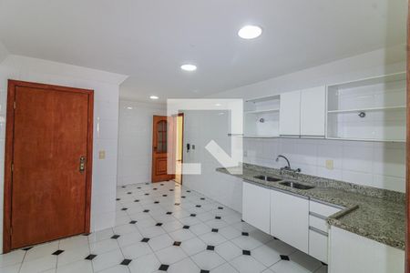 Apartamento à venda com 186m², 3 quartos e 3 vagasCozinha