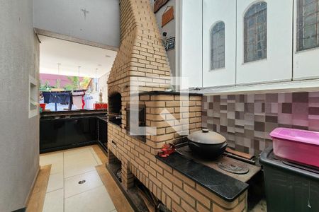 Casa à venda com 220m², 3 quartos e 5 vagasVaranda Gourmet