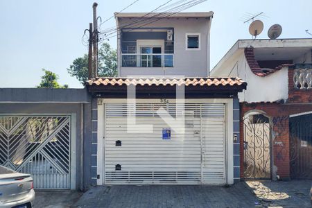 Casa à venda com 220m², 3 quartos e 5 vagasFachada