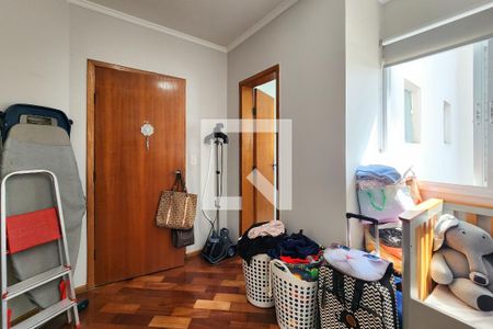 Casa à venda com 220m², 3 quartos e 5 vagasSuíte 2