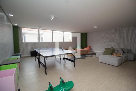Apartamento para alugar com 34m², 2 quartos e sem vaga Apartamento para alugar com 34m², 2 quartos e sem vagaSalão de jogos