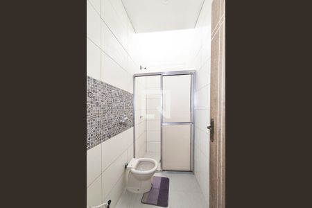 Casa para alugar com 115m², 4 quartos e 2 vagasBanheiro 