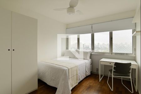 Apartamento à venda com 4 quartos, 103m² em Vila Olímpia, São Paulo