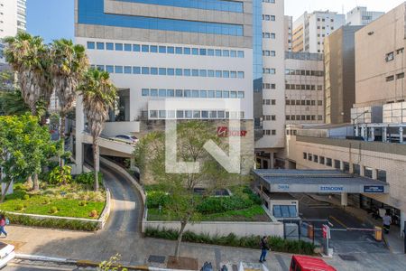 Apartamento para alugar com 110m², 3 quartos e 1 vaga Apartamento para alugar com 110m², 3 quartos e 1 vagavaranda