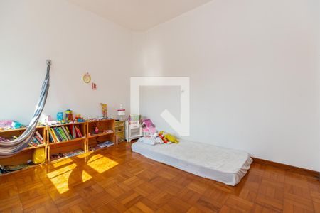 Apartamento para alugar com 110m², 3 quartos e 1 vaga Apartamento para alugar com 110m², 3 quartos e 1 vagaQuarto