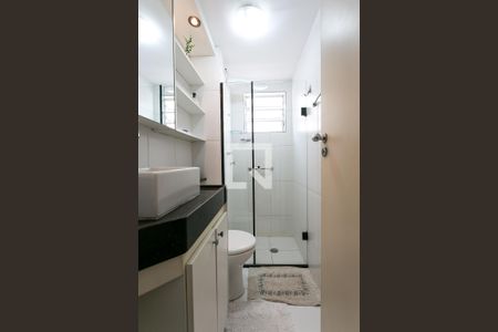 Apartamento para alugar com 45m², 2 quartos e 1 vaga Apartamento para alugar com 45m², 2 quartos e 1 vagaBanheiro