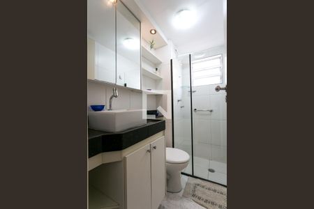 Apartamento para alugar com 45m², 2 quartos e 1 vaga Apartamento para alugar com 45m², 2 quartos e 1 vagaBanheiro