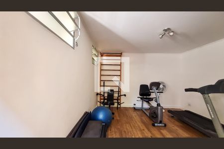 Apartamento para alugar com 45m², 2 quartos e 1 vaga Apartamento para alugar com 45m², 2 quartos e 1 vagaÁrea comum - Academia