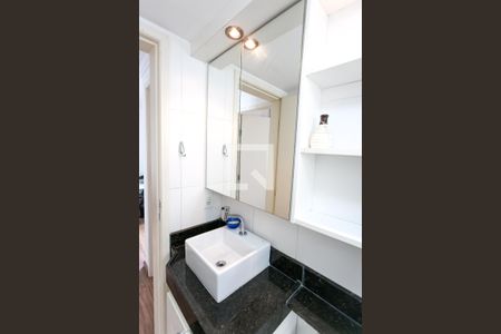 Apartamento para alugar com 45m², 2 quartos e 1 vaga Apartamento para alugar com 45m², 2 quartos e 1 vagaBanheiro