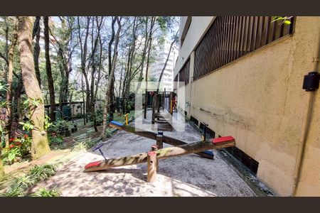 Apartamento para alugar com 45m², 2 quartos e 1 vaga Apartamento para alugar com 45m², 2 quartos e 1 vagaÁrea comum - Playground