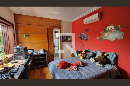 Casa de condomínio à venda com 538m², 5 quartos e 3 vagas Casa de condomínio à venda com 538m², 5 quartos e 3 vagasSuíte 1