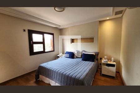 Casa de condomínio à venda com 538m², 5 quartos e 3 vagas Casa de condomínio à venda com 538m², 5 quartos e 3 vagasSuíte 3