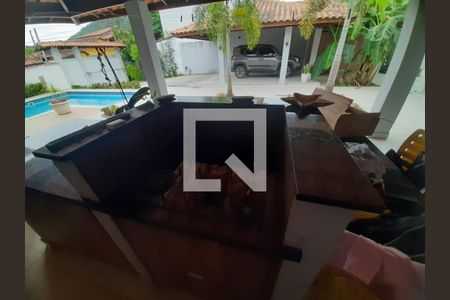 Casa à venda com 3 quartos, 240m² em Engenho do Mato, Niterói