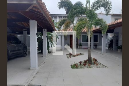Casa à venda com 3 quartos, 240m² em Engenho do Mato, Niterói