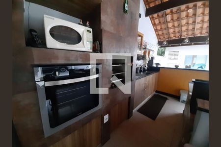 Casa à venda com 3 quartos, 240m² em Engenho do Mato, Niterói