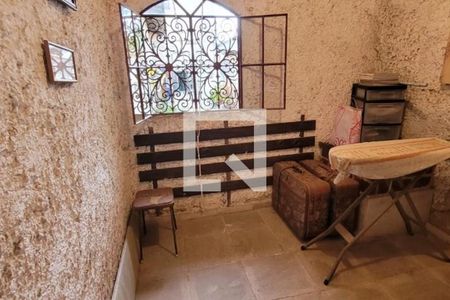 Casa à venda com 223m², 6 quartos e 3 vagas