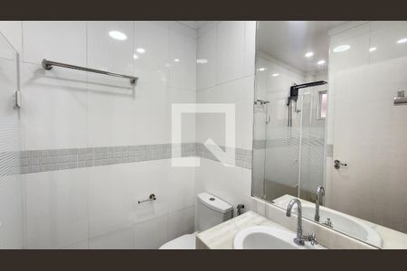 Casa para alugar com 212m², 3 quartos e 2 vagasBanheiro da Suíte 1