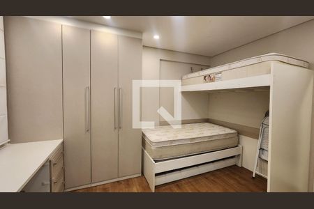 Casa para alugar com 212m², 3 quartos e 2 vagas Casa para alugar com 212m², 3 quartos e 2 vagasQuarto 2 - Armários