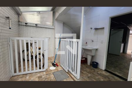 Casa para alugar com 212m², 3 quartos e 2 vagasÁrea de Serviço